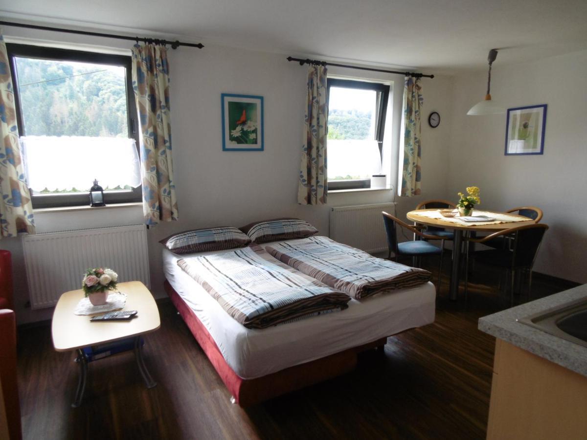 Ferienwohnung Schaefer Waldbreitbach Εξωτερικό φωτογραφία